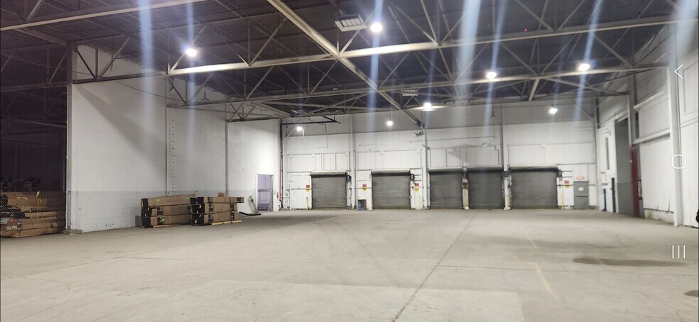 More Photos Of 1601 Hunter Ave, Niles Warehouse For Lease
