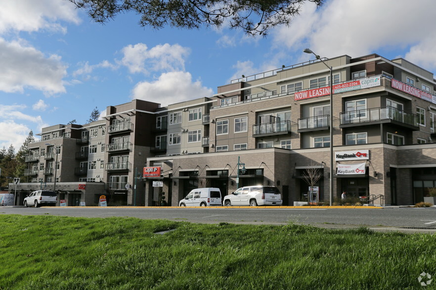 Primary Photo Of 324 Central Way, Kirkland Apartments For Lease