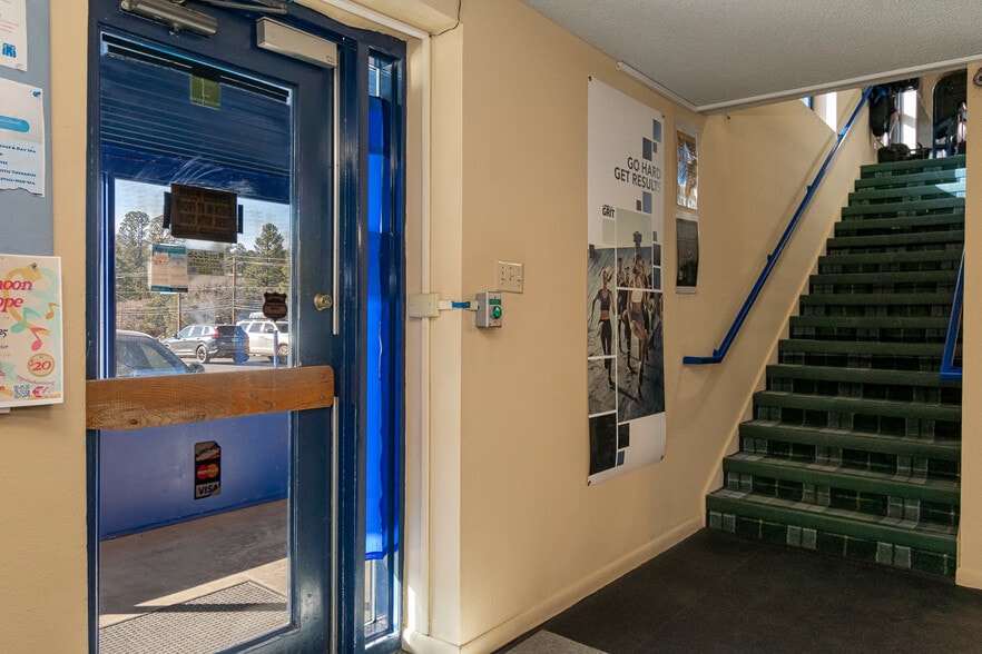 More Photos Of 415 Wingfield St, Ruidoso Health Club For Sale