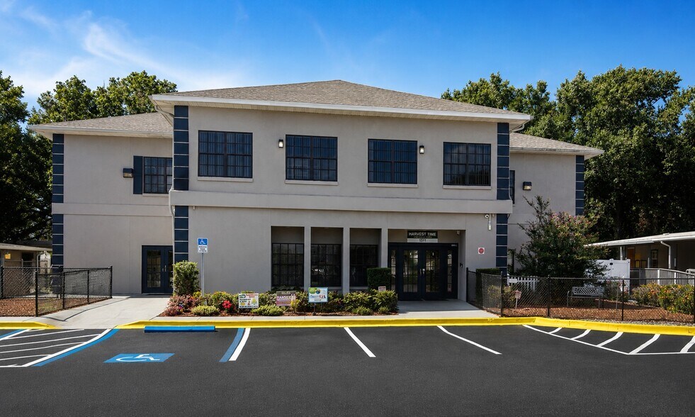 Primary Photo Of 1511 S US Highway 301, Tampa Office For Sale