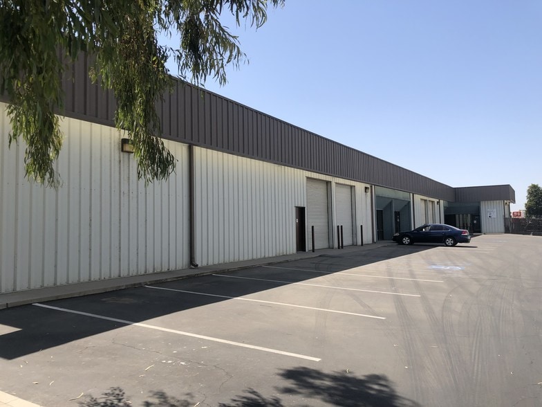 More Photos Of 4031 Alken St, Bakersfield Warehouse For Lease