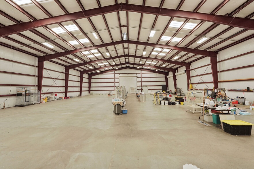 More Photos Of 5050 Melissa Ln, Vacaville Light Manufacturing For Sale
