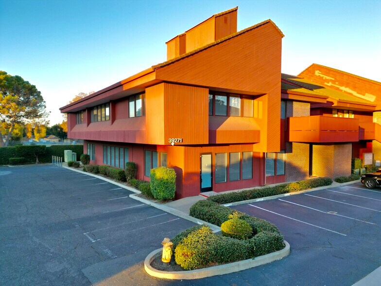More Photos Of 39271 Mission Blvd, Fremont Medical For Lease