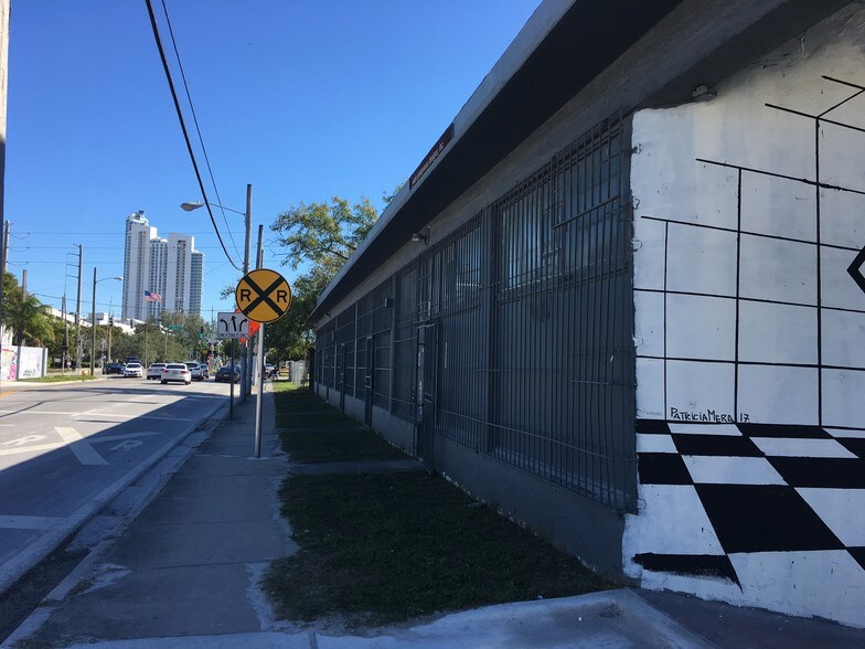 More Photos Of 22-32 NW 20th St, Miami General Retail For Sale