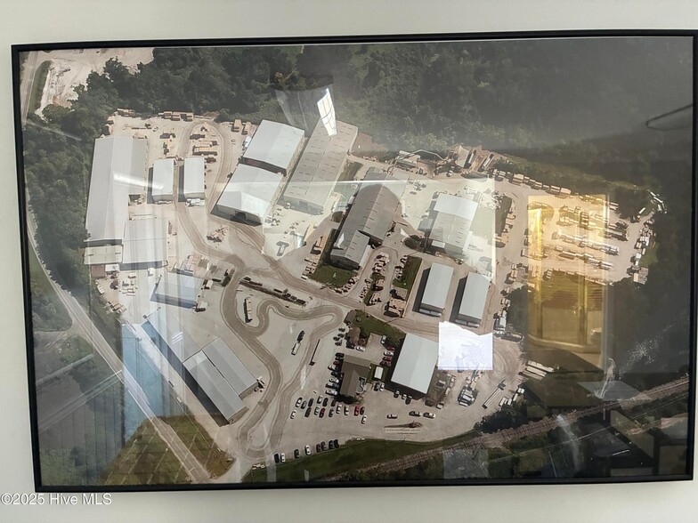 More Photos Of 141 Knobbs Creek Dr, Elizabeth City Industrial For Sale