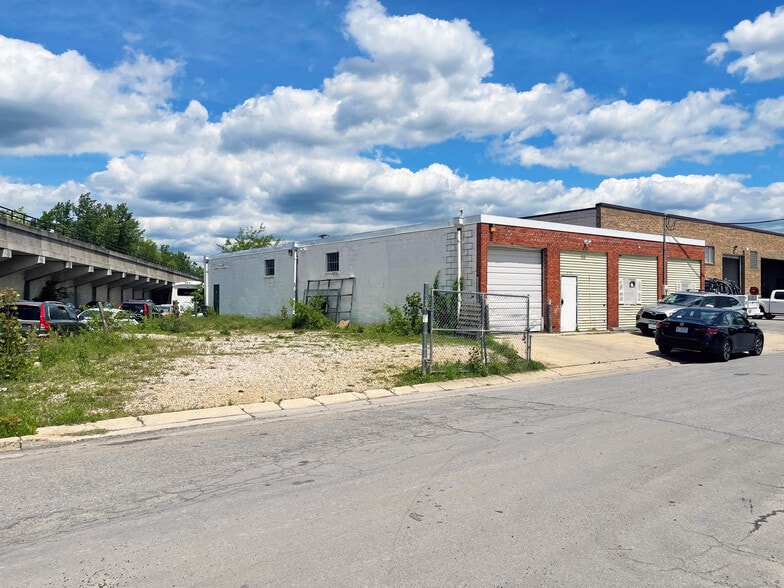More Photos Of 4700 Varnum St, Bladensburg Warehouse For Sale