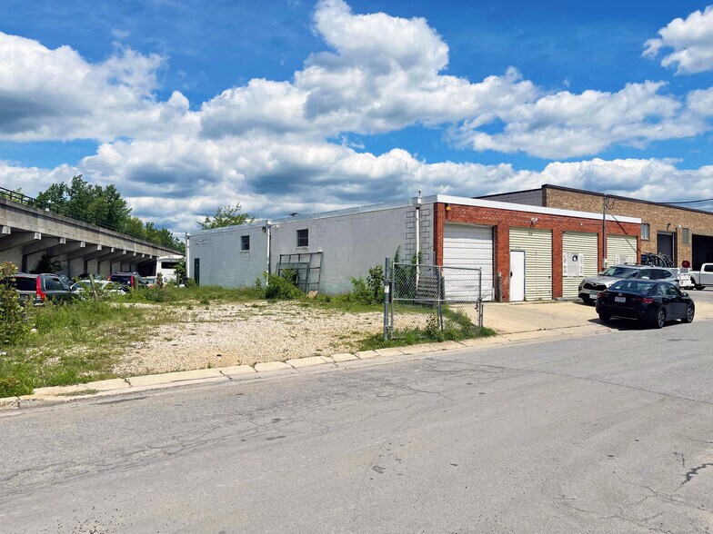 More Photos Of 4700 Varnum St, Bladensburg Industrial For Sale