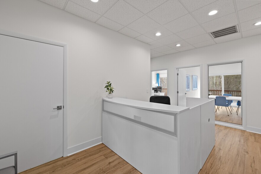 More Photos Of 3950 Blue Ridge Rd, Raleigh Medical For Sale