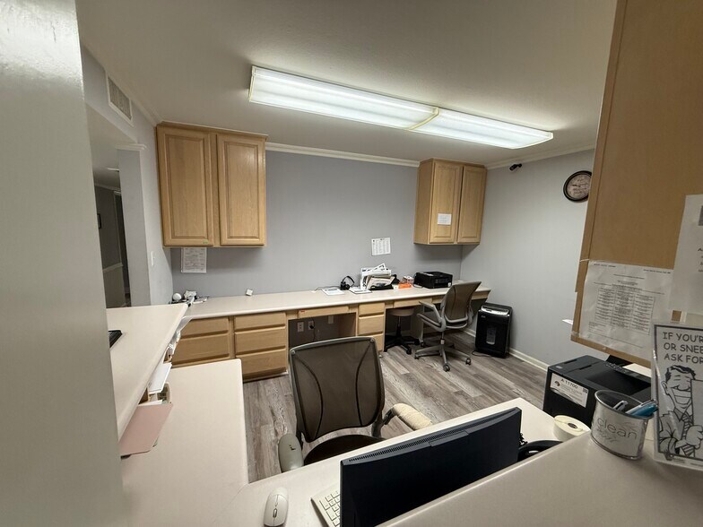 More Photos Of 855 E Brown Rd, Mesa Medical For Sale