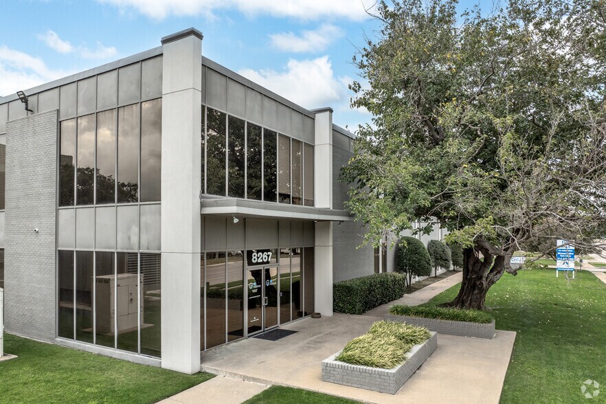 More Photos Of 8267 Elmbrook Dr, Dallas Office For Lease