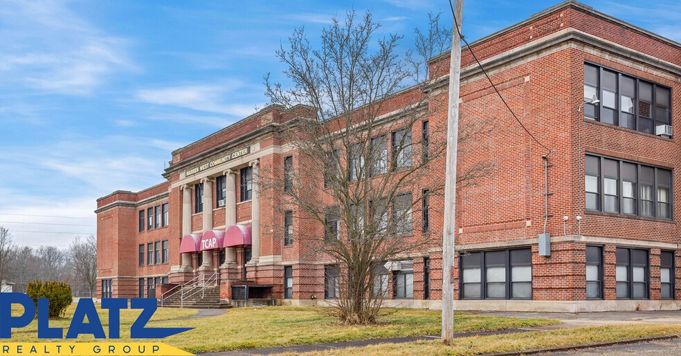 Primary Photo Of 1230 Palmyra Rd, Warren Schools For Sale