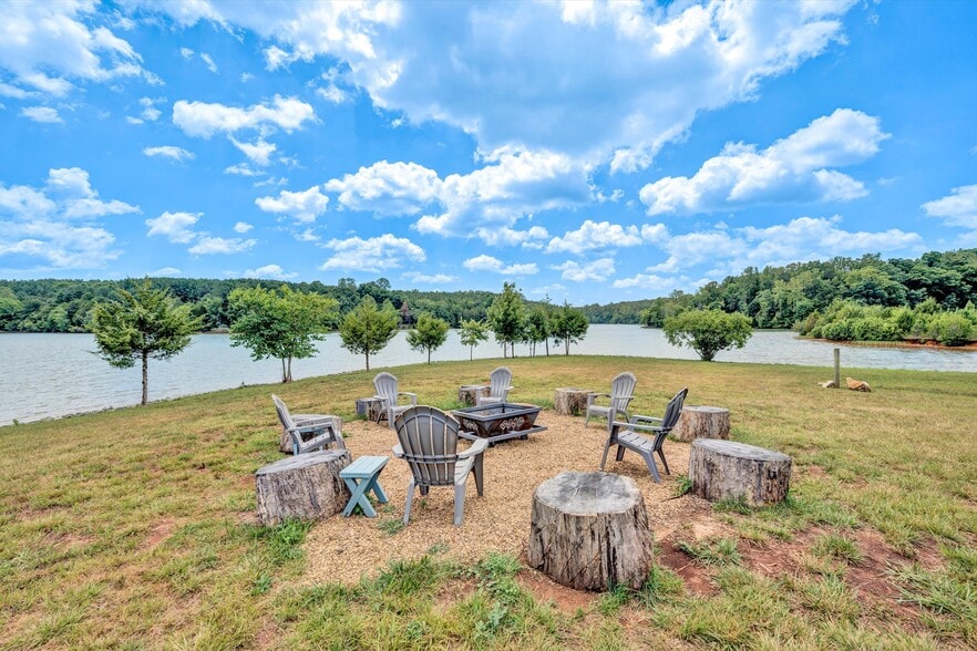 More Photos Of 750 Penn Hall Rd, Union Hall Specialty For Sale