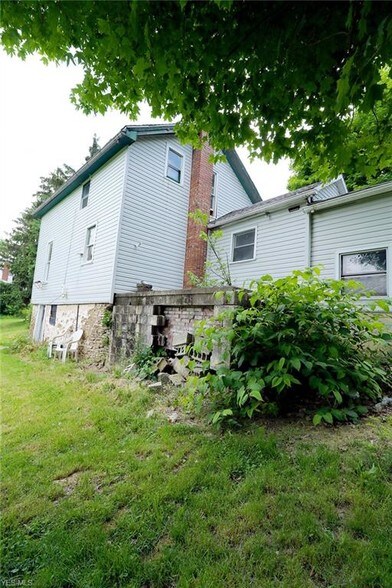 More Photos Of 145 Main St, Wintersville Land For Sale