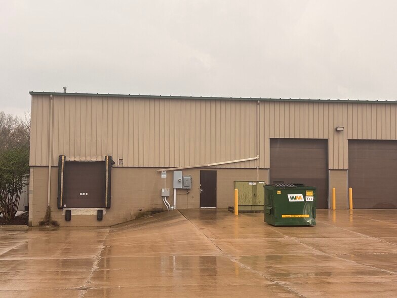 More Photos Of 37140-37190 Sugar Ridge Rd, North Ridgeville Light Manufacturing For Lease