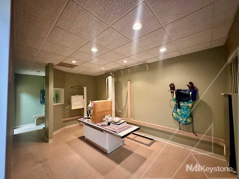 More Photos Of 2201 Ridgewood Rd, Wyomissing Medical For Sale