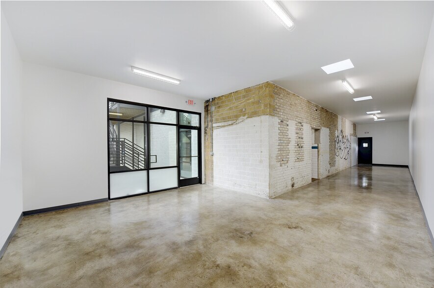 More Photos Of 1201 E Cesar Chavez St E, Austin Coworking Space