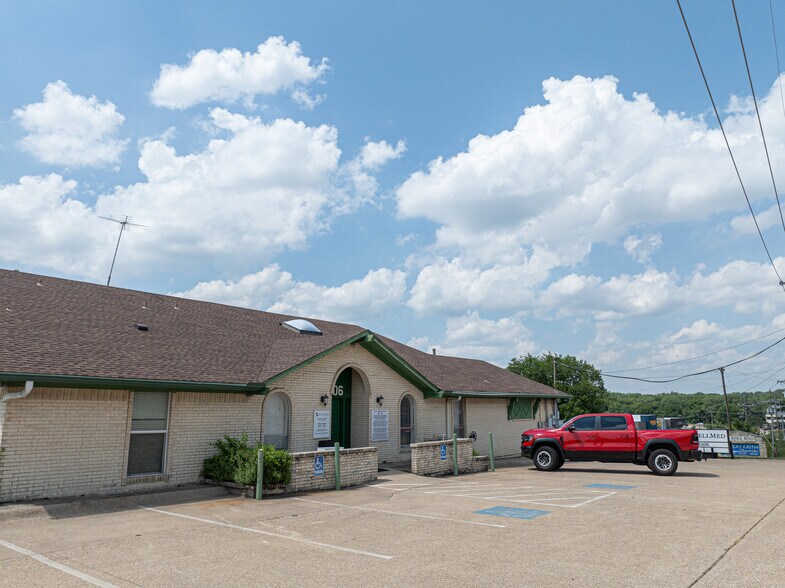 More Photos Of 2306 Ridge Rd, Rockwall Medical For Sale