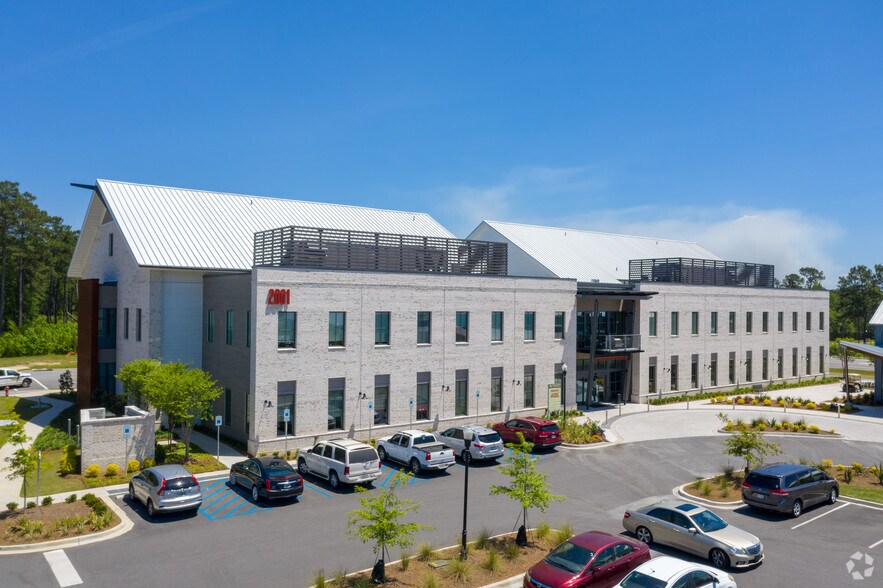 More Photos Of 2015 2nd Ave, Summerville Medical For Lease