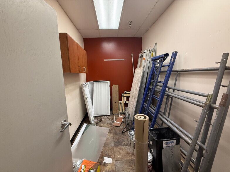 More Photos Of 4620-4692 Cottage Grove Rd, Madison Unknown For Lease