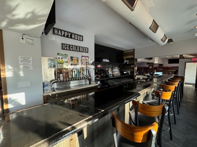 More Photos Of 8713 Gravois Rd, Saint Louis Restaurant For Sale