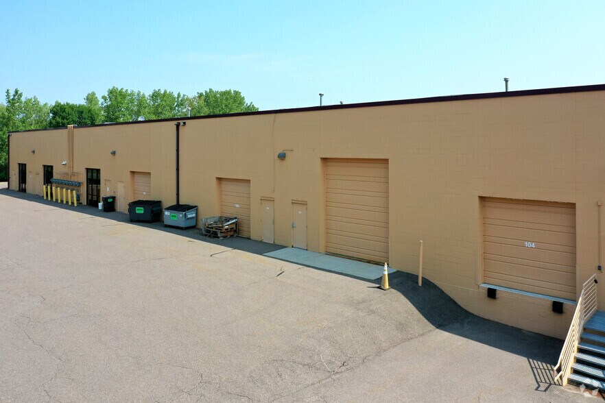 More Photos Of 2355 N Polaris Ln, Plymouth Flex For Sale