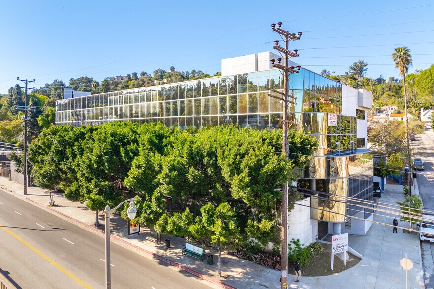 More Photos Of 3151 Cahuenga Blvd W, Los Angeles Office For Lease