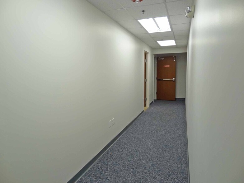 More Photos Of 1311-1319 Pineview Dr, Morgantown Medical For Sale