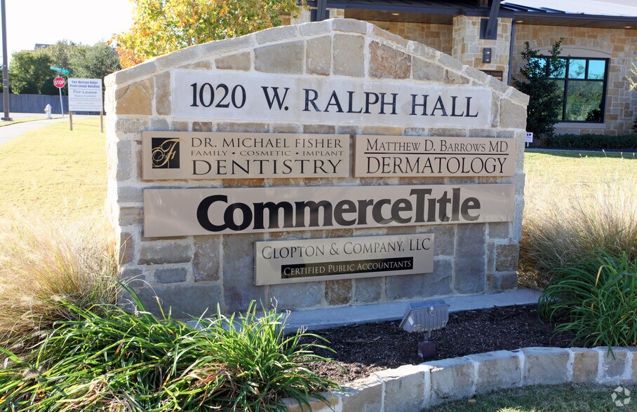 More Photos Of 1020 W Ralph Hall Pky, Rockwall Medical For Lease