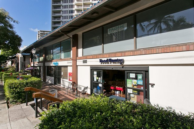 More Photos Of 438-444 Hobron Ln, Honolulu Office For Sale
