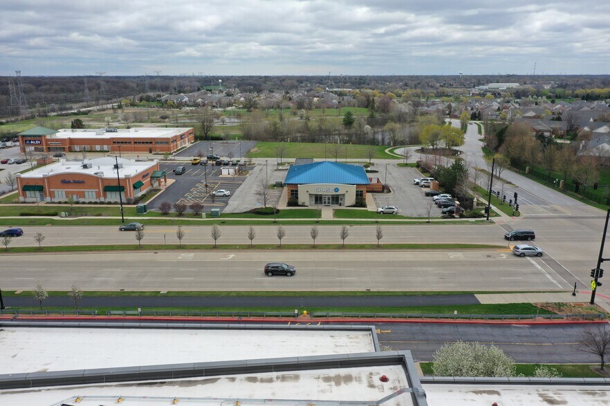 More Photos Of 13211 S La Grange Rd, Orland Park Bank For Sale