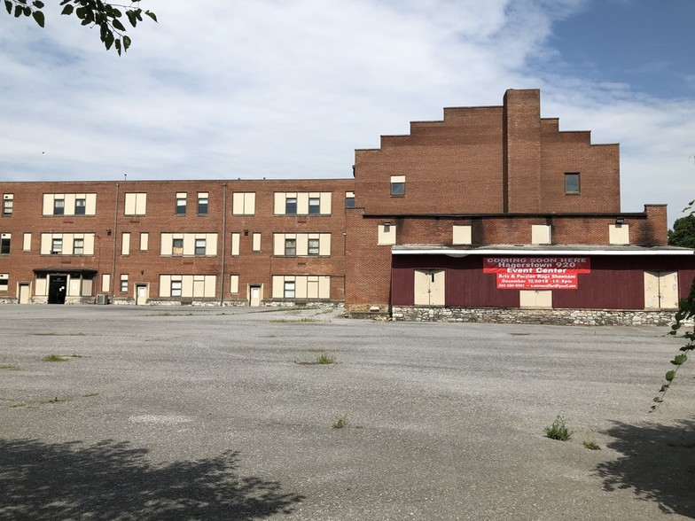 More Photos Of 920 W Washington St, Hagerstown Office For Sale