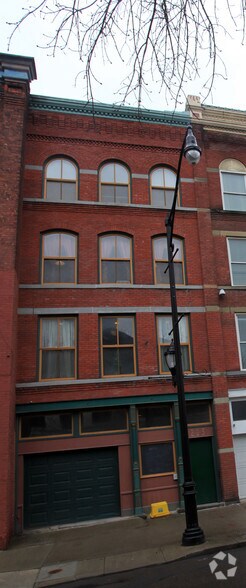 More Photos Of 215 State St, Binghamton Apartments For Sale