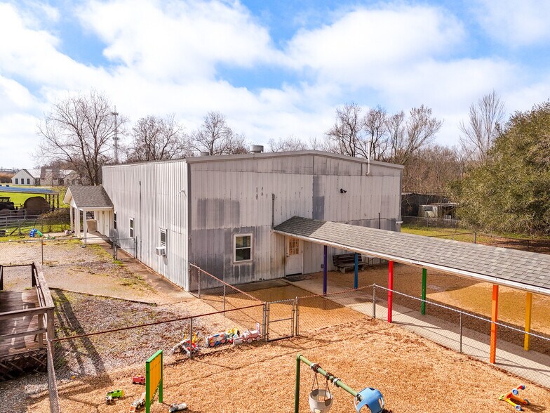 More Photos Of 40109 Abby James Rd, Prairieville Daycare Center For Sale