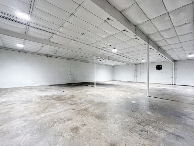 More Photos Of 16210 Clay Rd, Houston General Retail For Sale