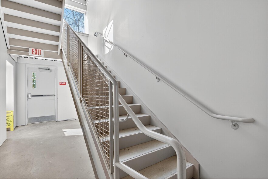 More Photos Of 161 E Main St, Port Jervis Medical For Sale