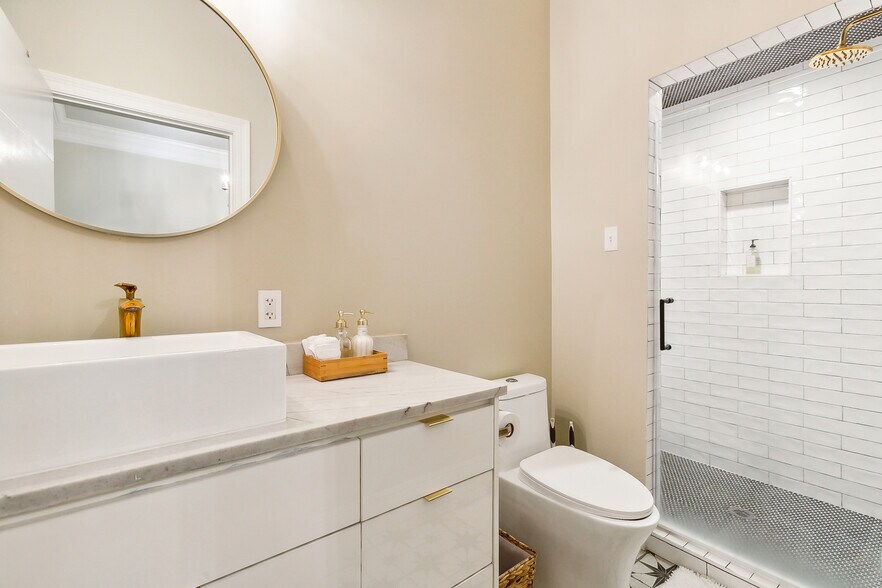 More Photos Of 1900 N Rampart St, New Orleans Hospitality For Sale