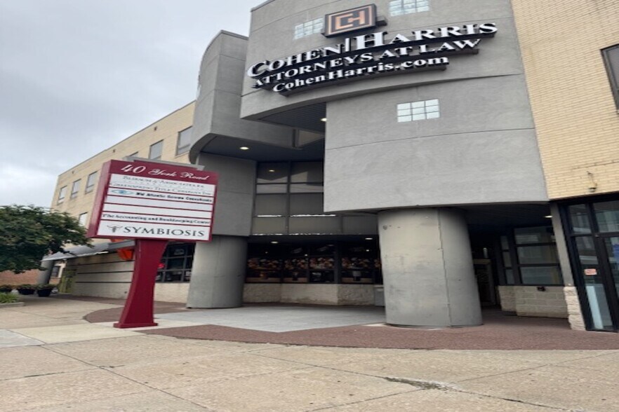 More Photos Of 40 York Rd, Towson Medical For Lease