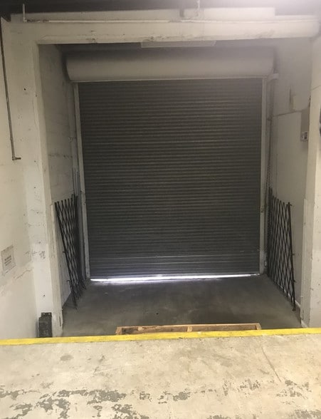 More Photos Of 6820-6856 NW 77th Ct, Miami Warehouse For Lease