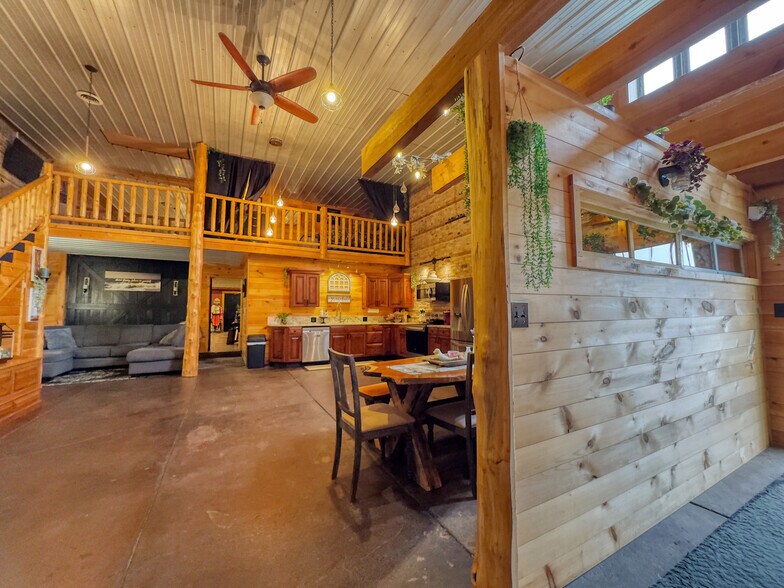More Photos Of 201 State St, Luther Specialty For Sale