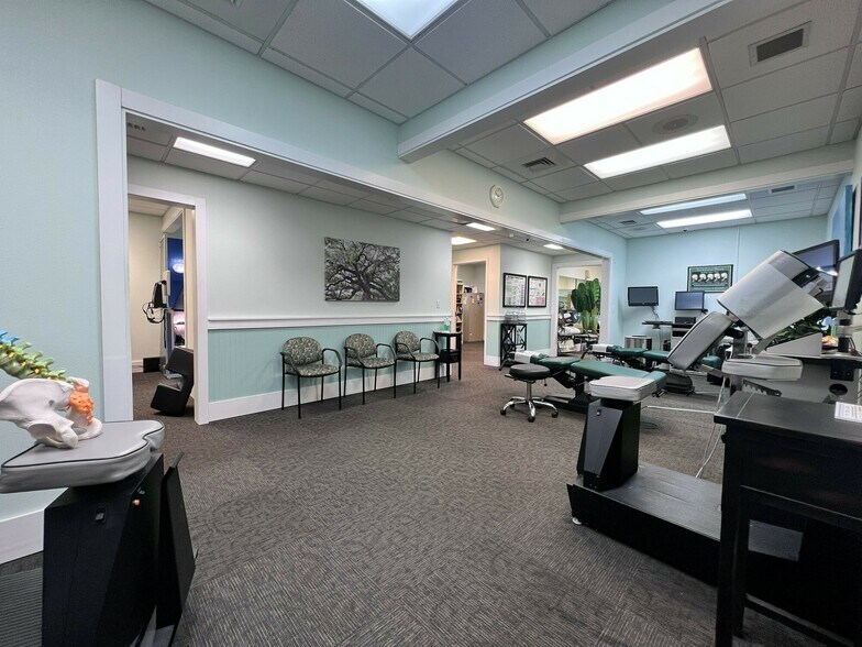 More Photos Of 1421 E Nine Mile Rd, Pensacola Medical For Lease