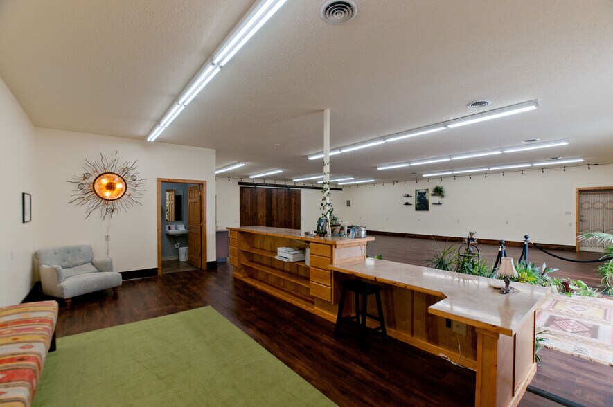 More Photos Of 23 W St. Patrick St, Rice Lake Storefront For Sale