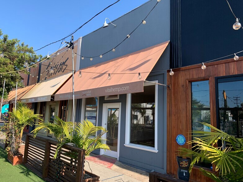 More Photos Of 2301-2309 Main St, Santa Monica Storefront Retail Office For Lease