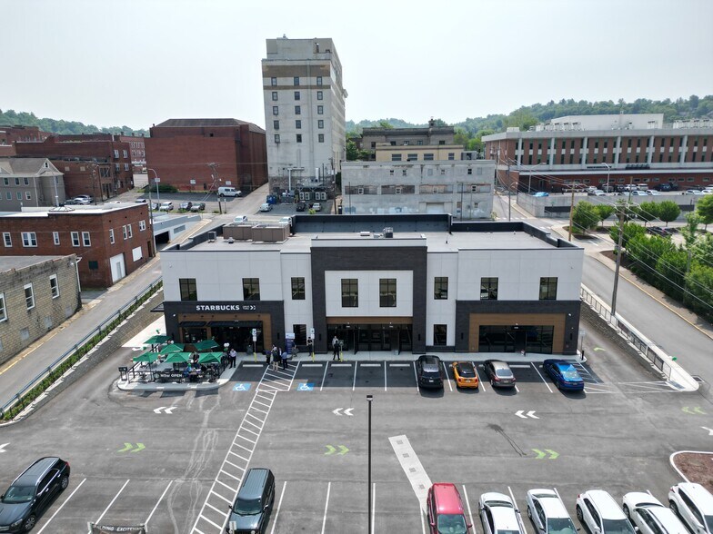 More Photos Of 1050 University Ave, Morgantown Storefront Retail Office For Lease