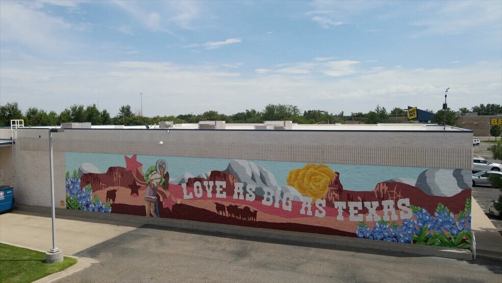 More Photos Of 100 Westgate Pky, Amarillo General Retail For Sale