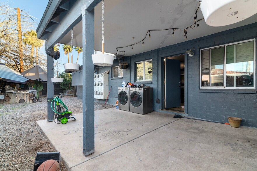 More Photos Of 822 E Montecito Ave, Phoenix Apartments For Sale