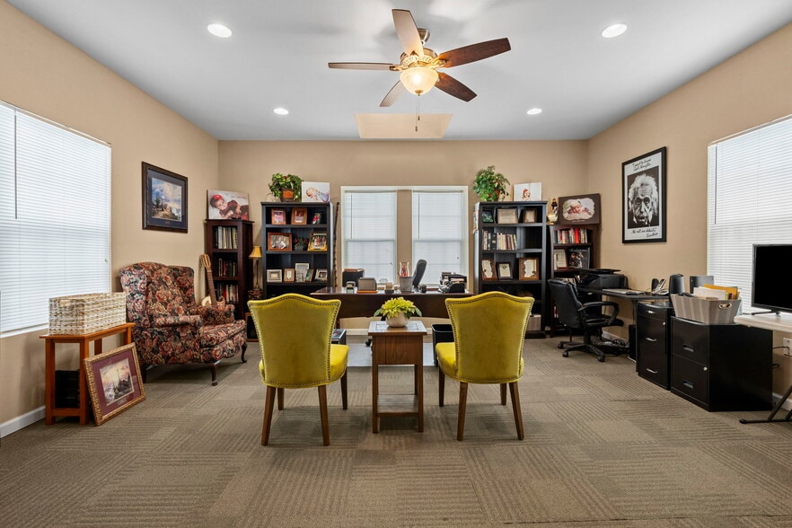 More Photos Of 11200 Thaxton Rd, Austin Religious Facility For Sale