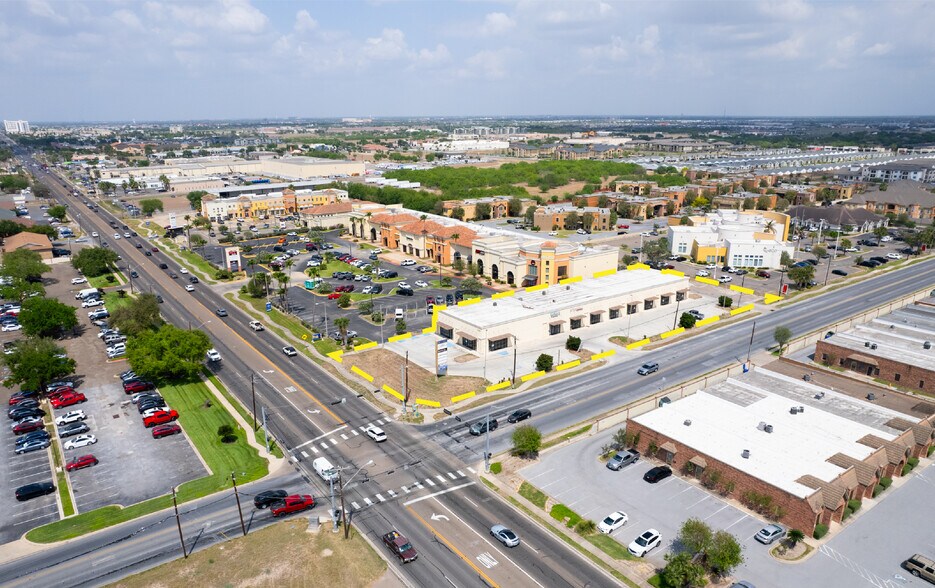 More Photos Of 3200 N McColl Rd, McAllen Storefront Retail Office For Lease