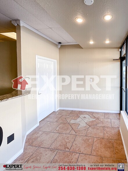 More Photos Of 312 E Avenue B, Killeen Office For Lease