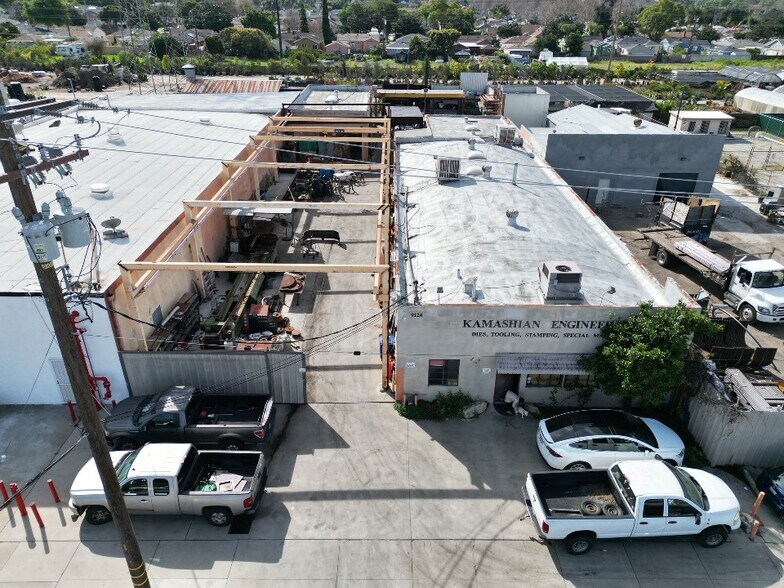 More Photos Of 9128 Rose St, Bellflower Manufacturing For Lease