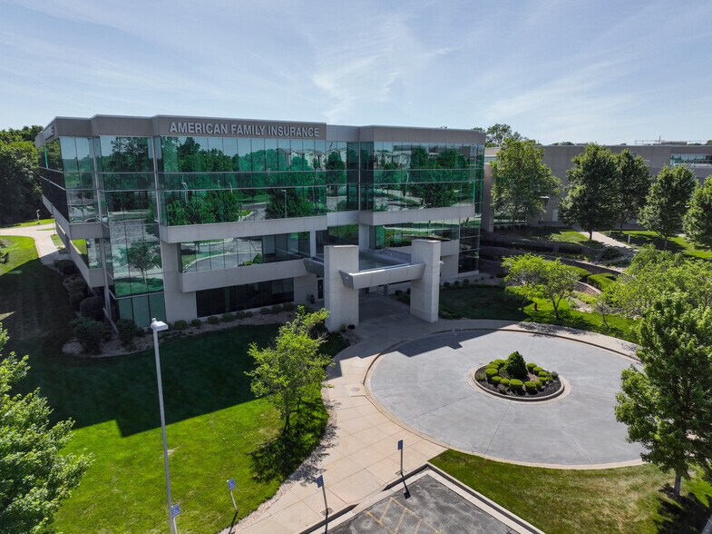 More Photos Of 4802 Mitchell Ave, Saint Joseph Office For Lease